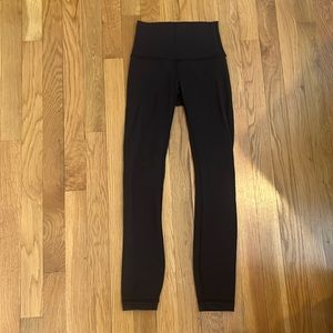 Lululemon wonder under black leggings